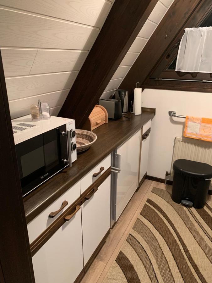 Natur Pur - Waldurlaub Im Tiny House Ronshausen Luaran gambar
