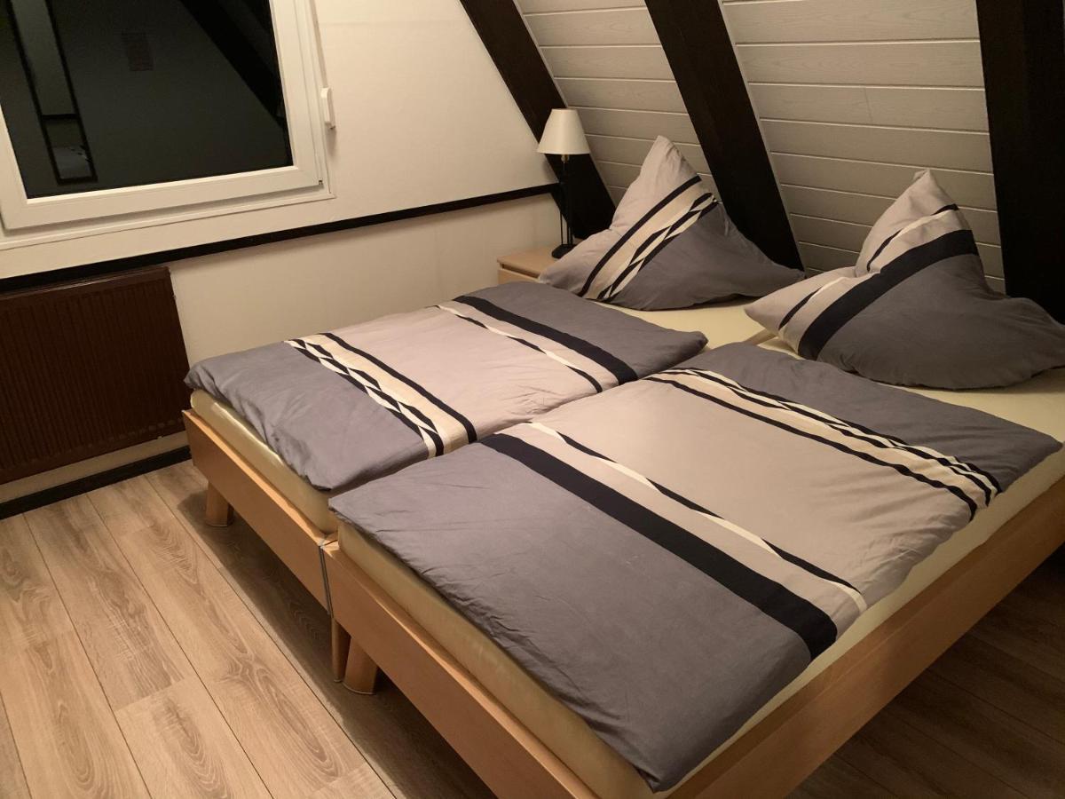 Natur Pur - Waldurlaub Im Tiny House Ronshausen Luaran gambar